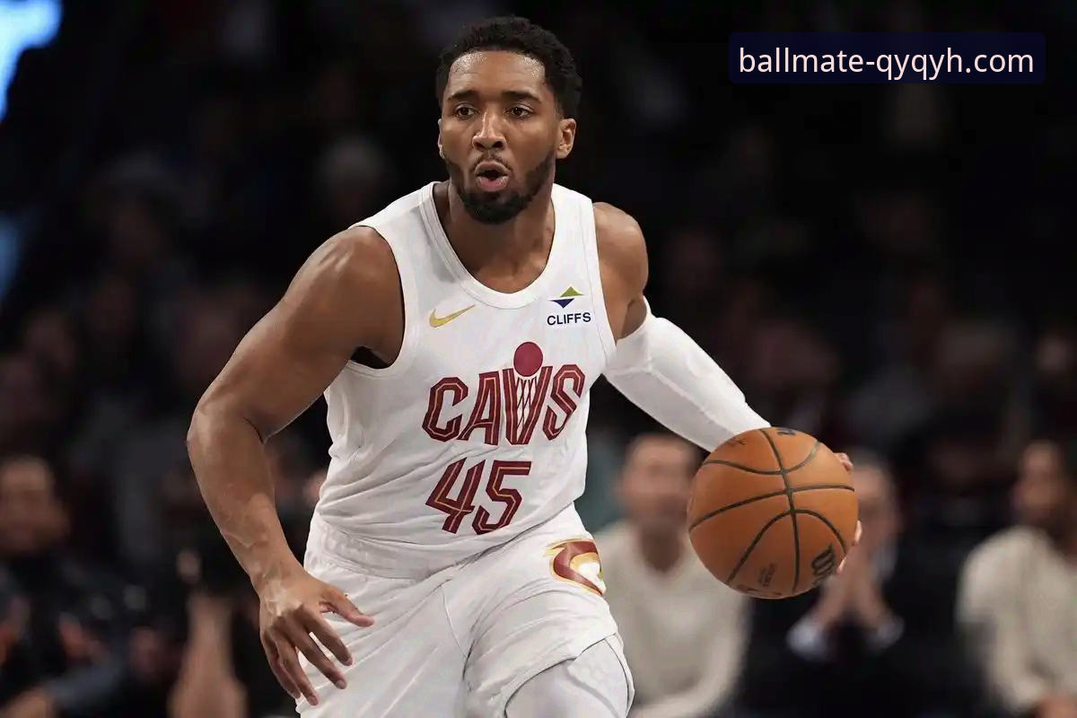 米切尔42分率骑士险胜魔术：一场高得分盛宴的深度评测